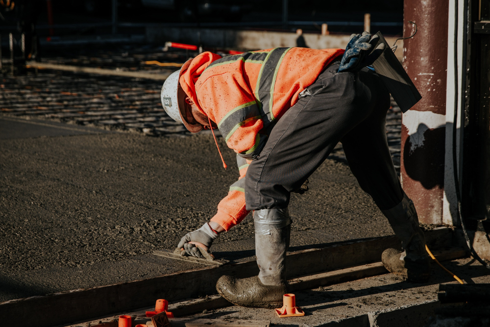 concrete driveway contractors 